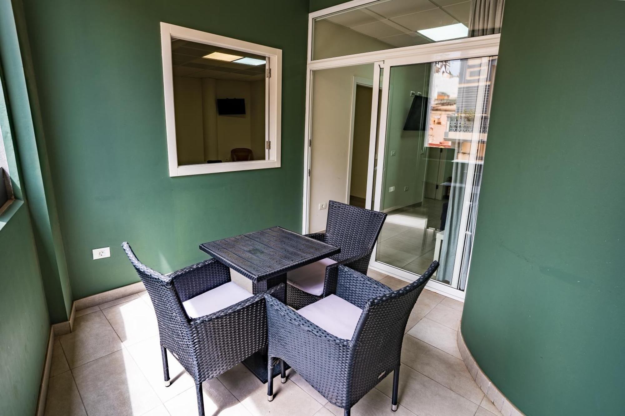 El Puente Holiday Home I- Airport 8,1K Ingenio Bagian luar foto