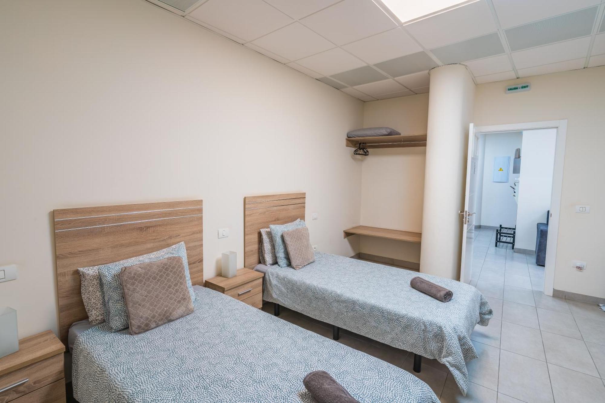 El Puente Holiday Home I- Airport 8,1K Ingenio Bagian luar foto