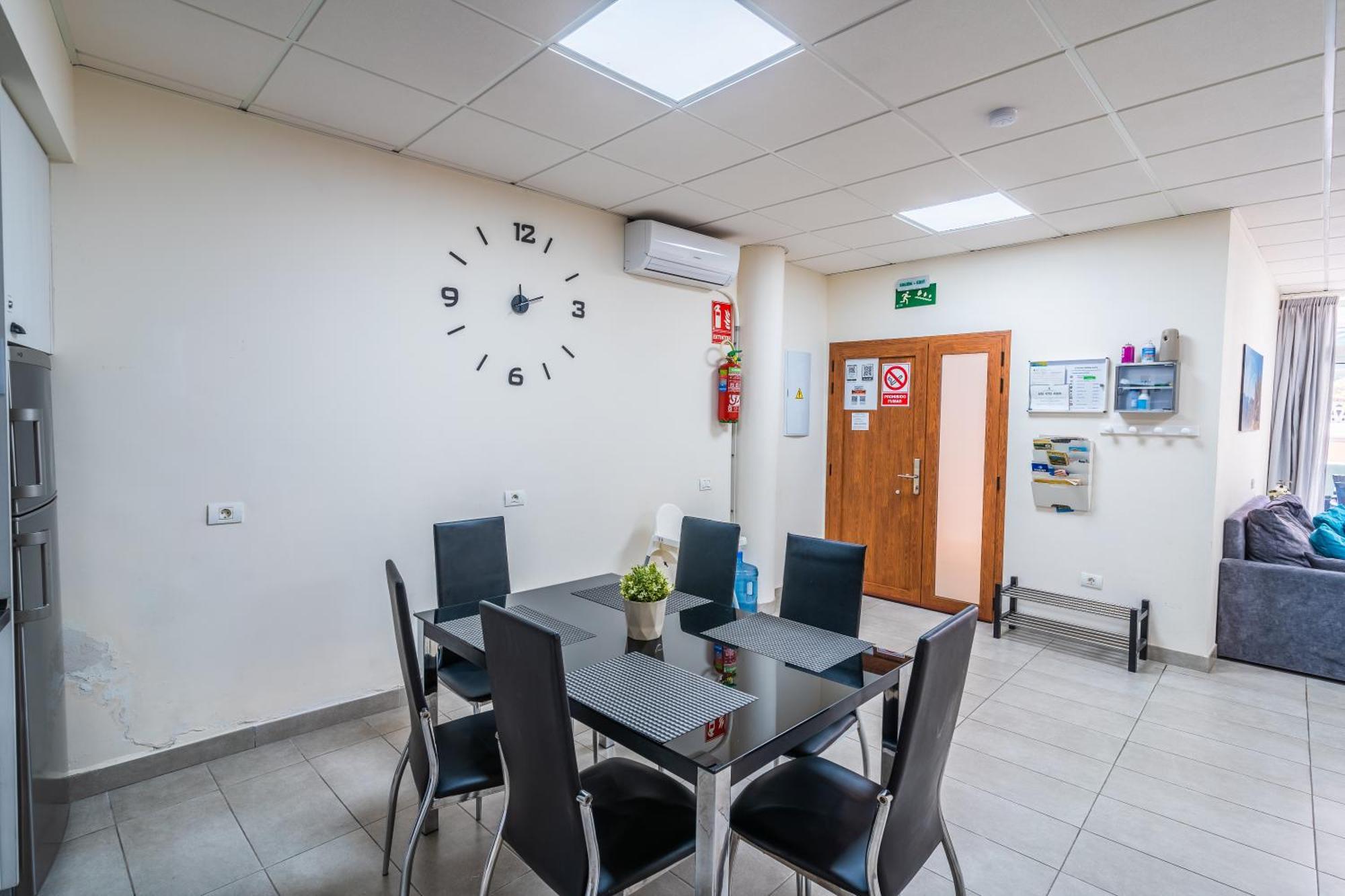 El Puente Holiday Home I- Airport 8,1K Ingenio Bagian luar foto